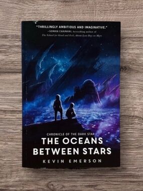 The Oceans Between Stars book by Kevin Emerson - paperback